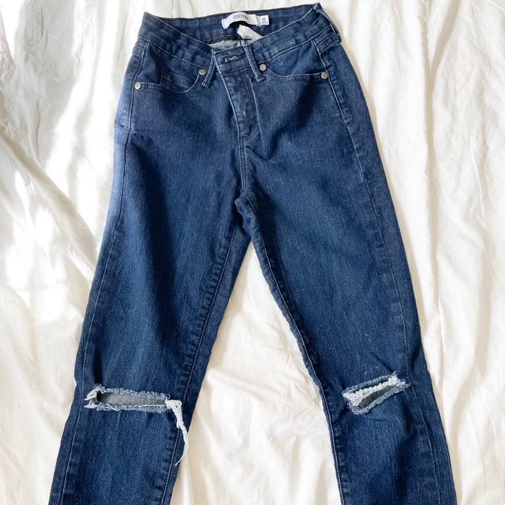 Jeans - Picture 2 of 9